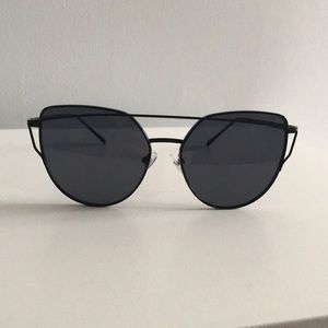 Black cat eye sunglasses